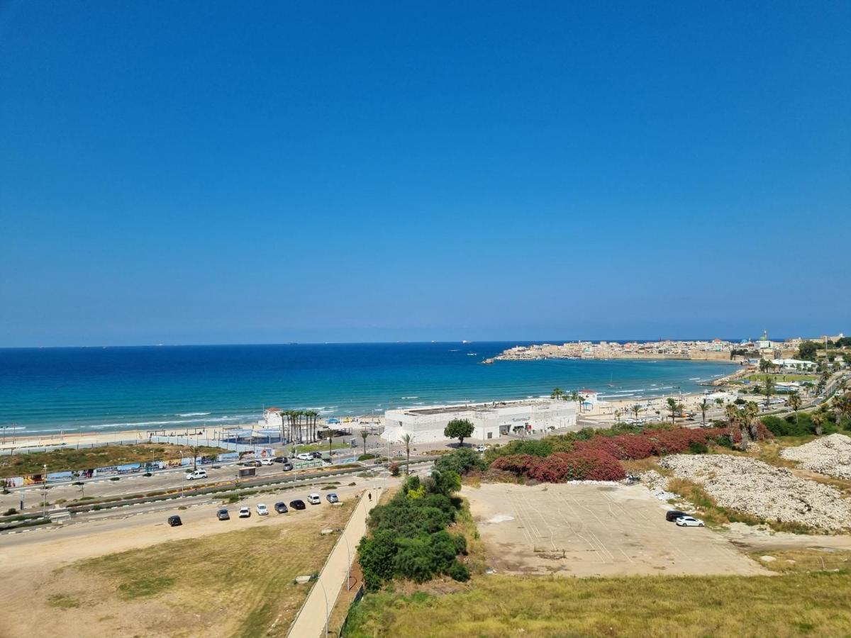 Beachfront Gallery Акко Экстерьер фото