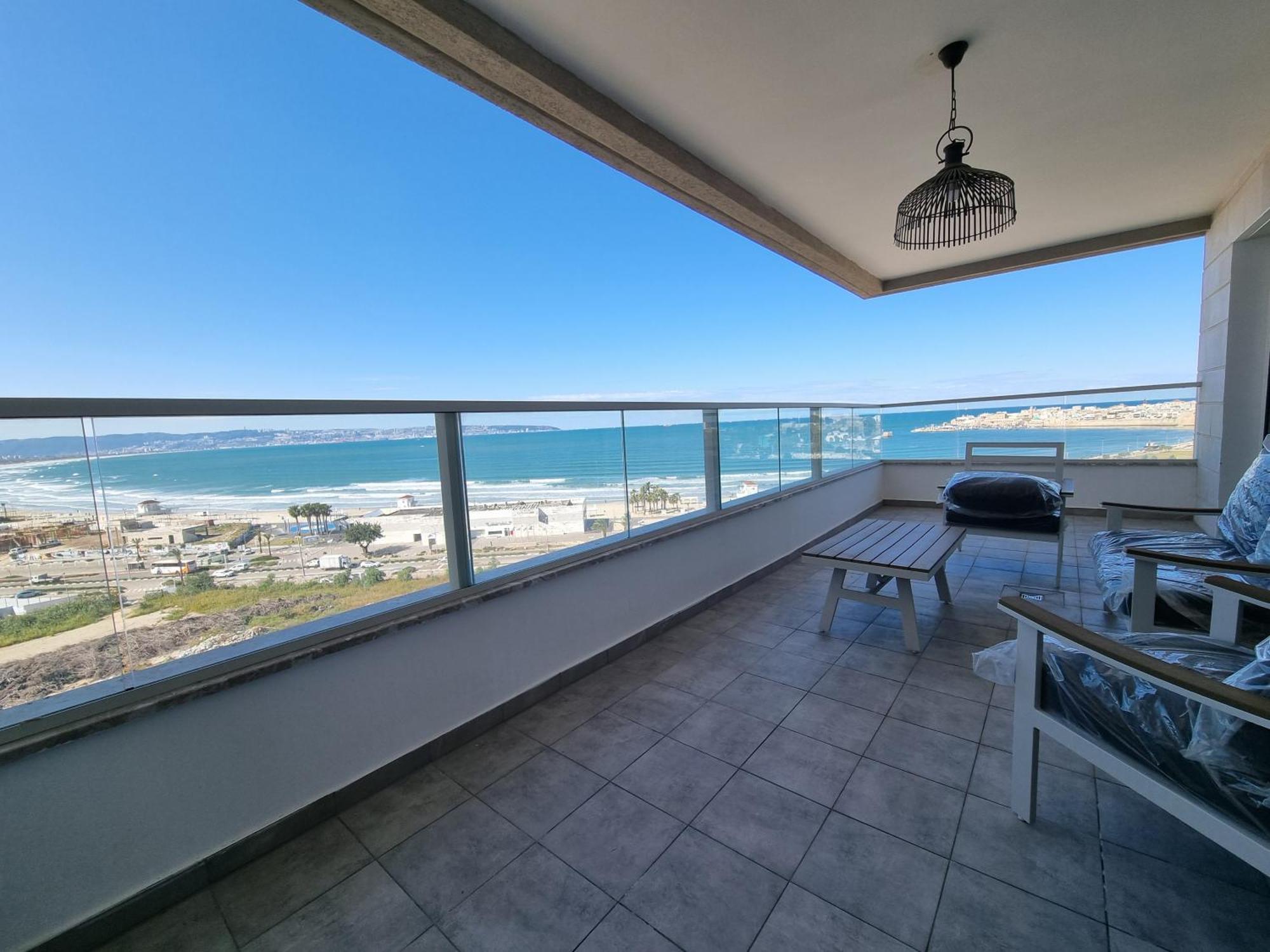 Beachfront Gallery Акко Экстерьер фото