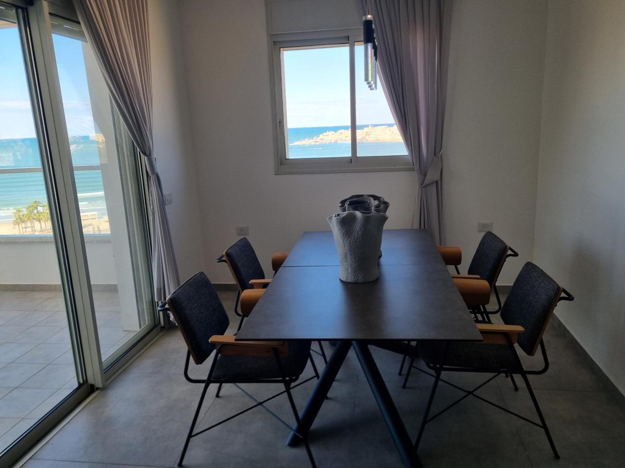 Beachfront Gallery Акко Экстерьер фото